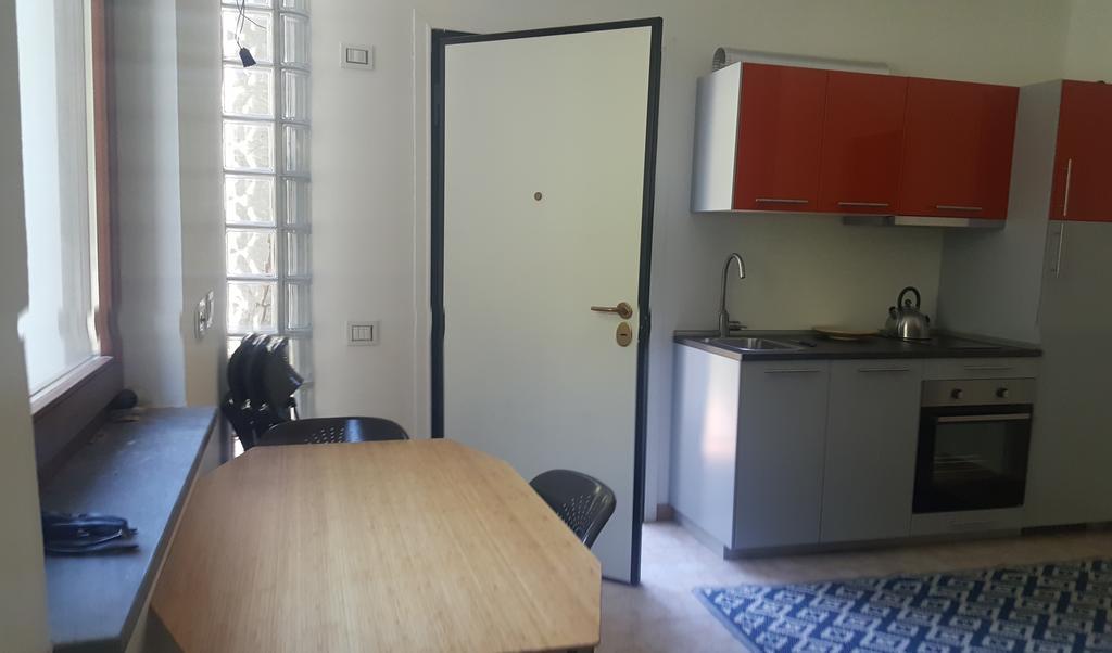 Le Terrazze Al Sole Apartment&Room 베르나차 외부 사진